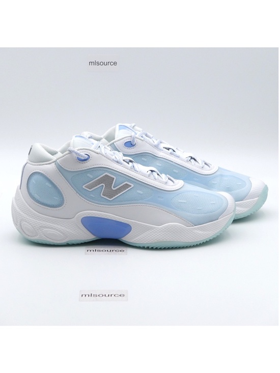 Size 11.5 Men\'s New Balance Fresh Foam BB V3 Basketball Shoes BBFRSNV3 White main image 10
